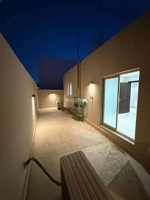 3 bedroom apartment in Al Yasmin 10