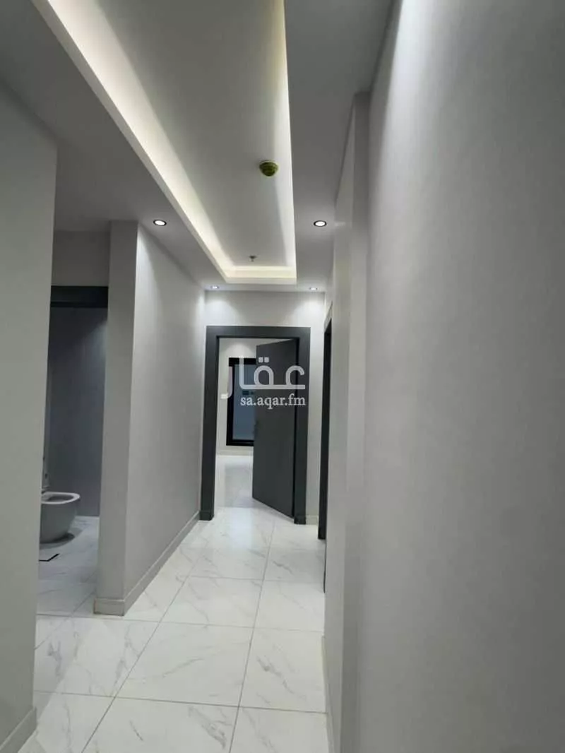 5 bedroom apartment in Al Narjis, Riyadh 22