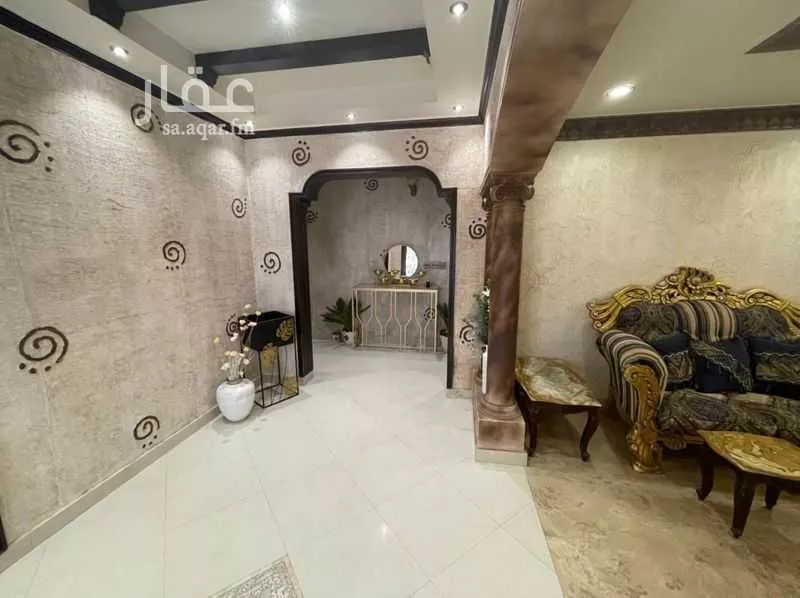 5 bedroom villa in Al Rabwa, Riyadh 17