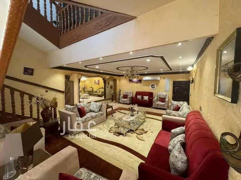 5 bedroom villa in Al Rabwa, Riyadh 14