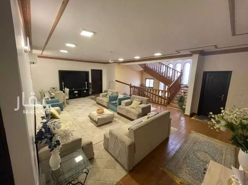 5 bedroom villa in Al Rabwa, Riyadh 8