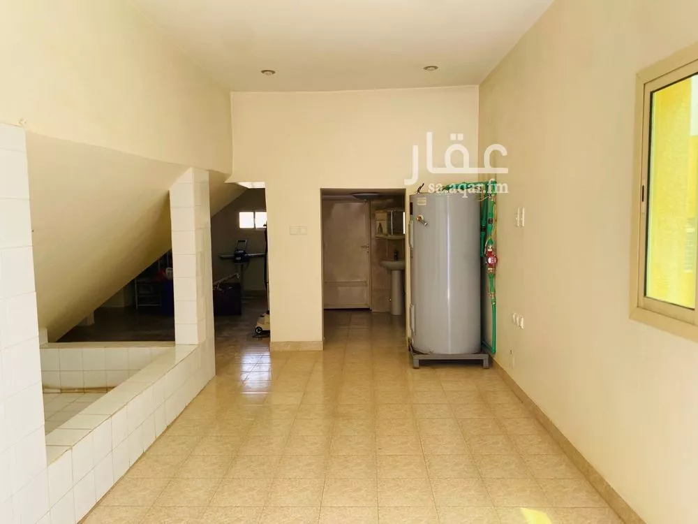 5 bedroom villa in King Faisal, Riyadh 24