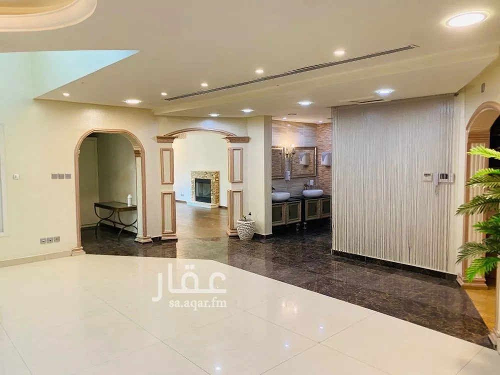 5 bedroom villa in King Faisal, Riyadh 12