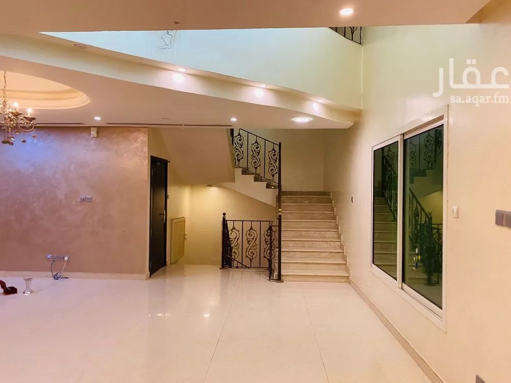 5 bedroom villa in King Faisal, Riyadh 8