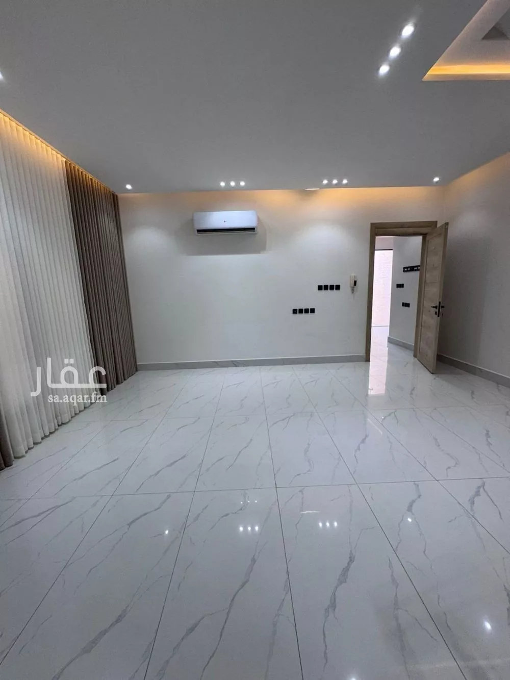 5 bedroom villa in Al Uraija Al Gharbi, Riyadh 6