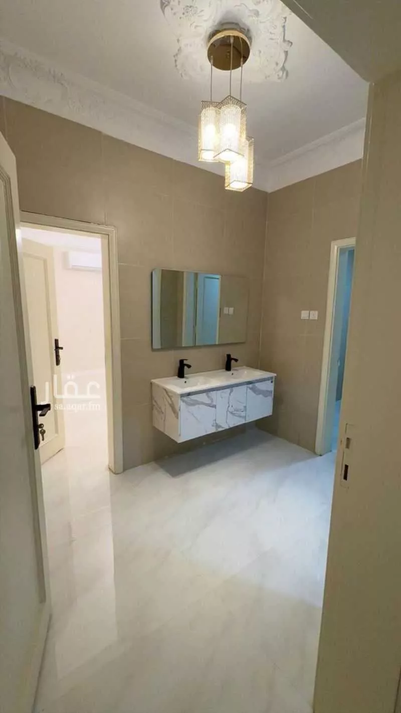 4 bedroom villa in Al Mathar Ash Shamali, Riyadh 3