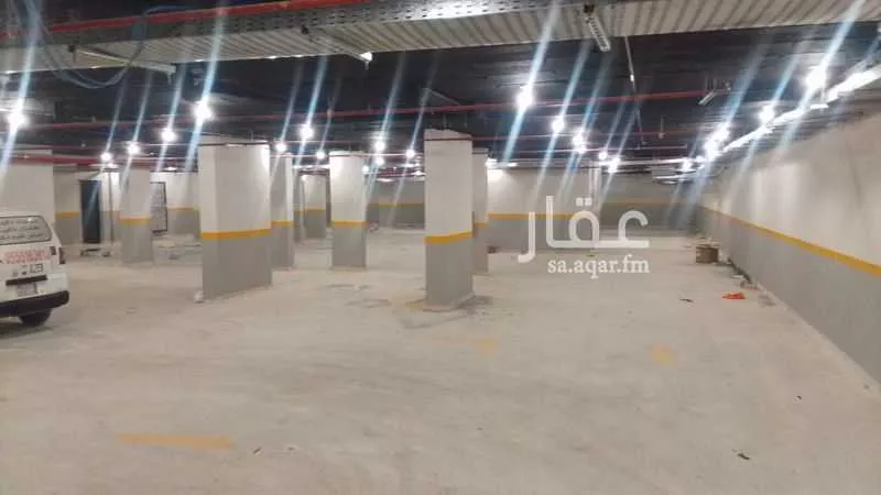 عقار  في العزيزية، الرياض