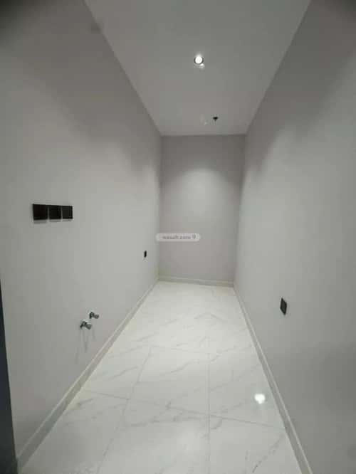 شقة 4 غرف في النرجس 5