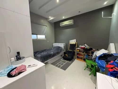 6 bedroom villa in Al Nada 10