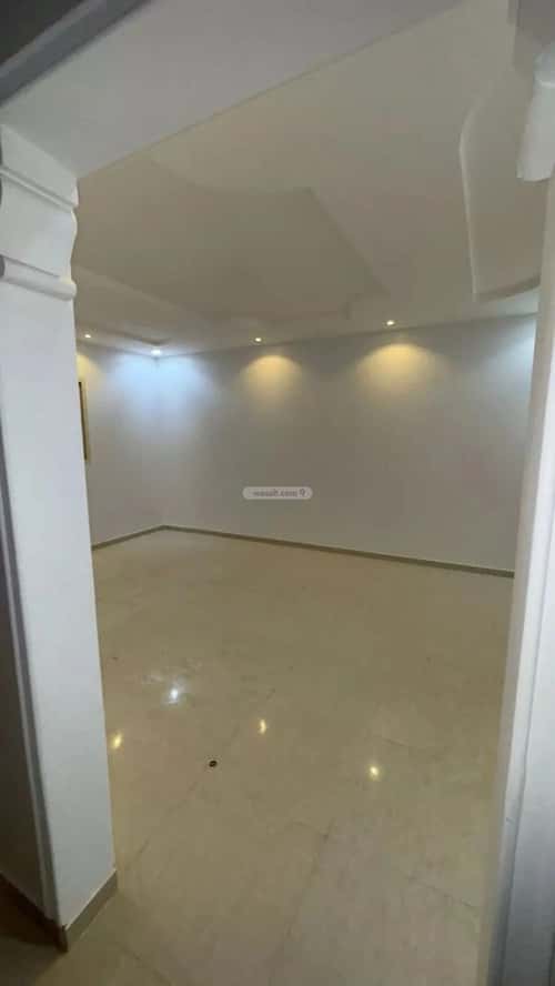3 bedroom apartment in Dhahrat Laban 9