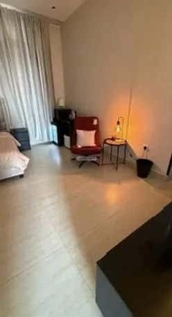 شقة 1 غرف في العارض 4