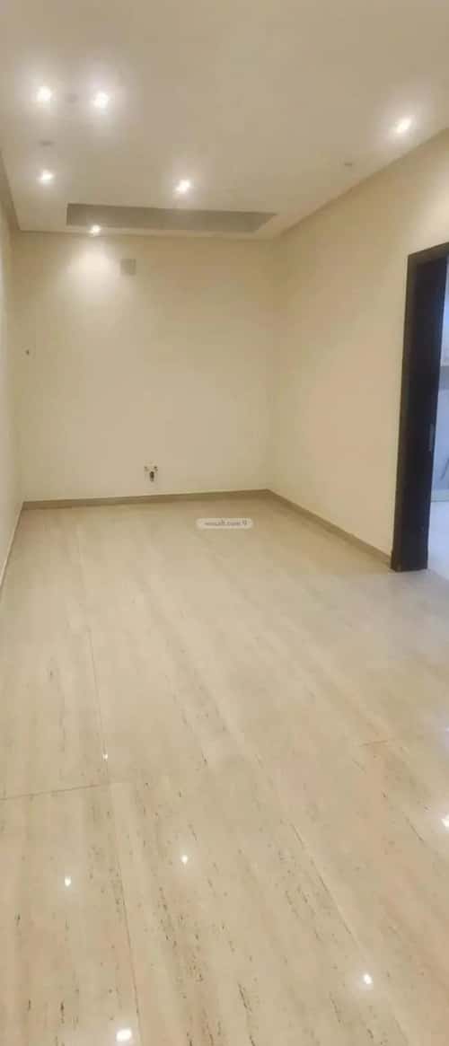 6 bedroom villa in Al Aridh 2