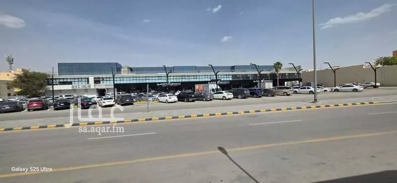 3 bedroom office in Al Wadi, Riyadh