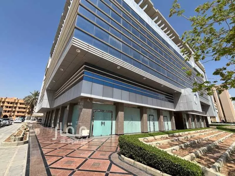 5 bedroom office in Al Wizarat, Riyadh 2