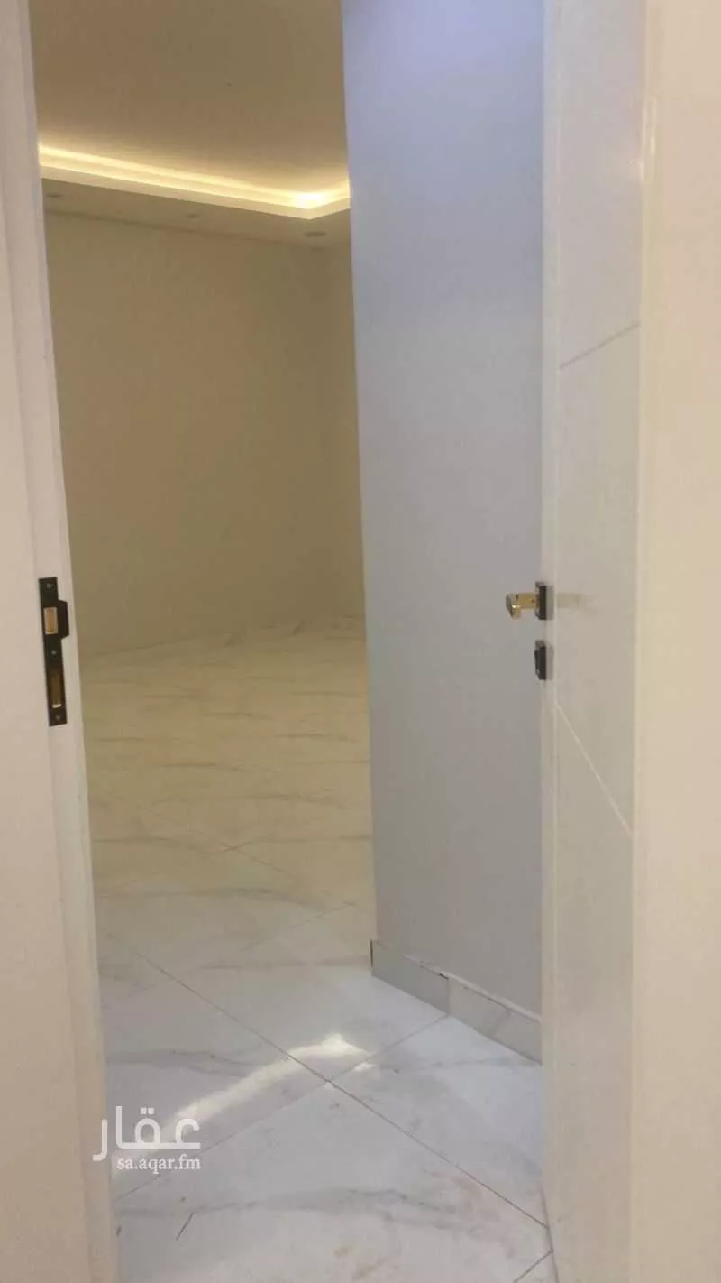 5 bedroom building in Al Difa, Madinah 14