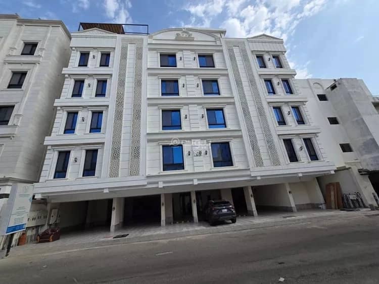 5 bedroom villa in Al Sahafah, Riyadh
