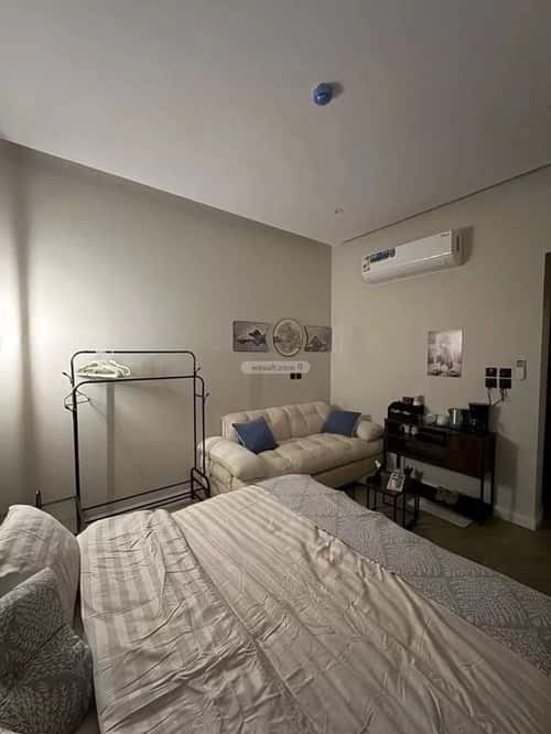 شقة 1 غرف في النرجس 3