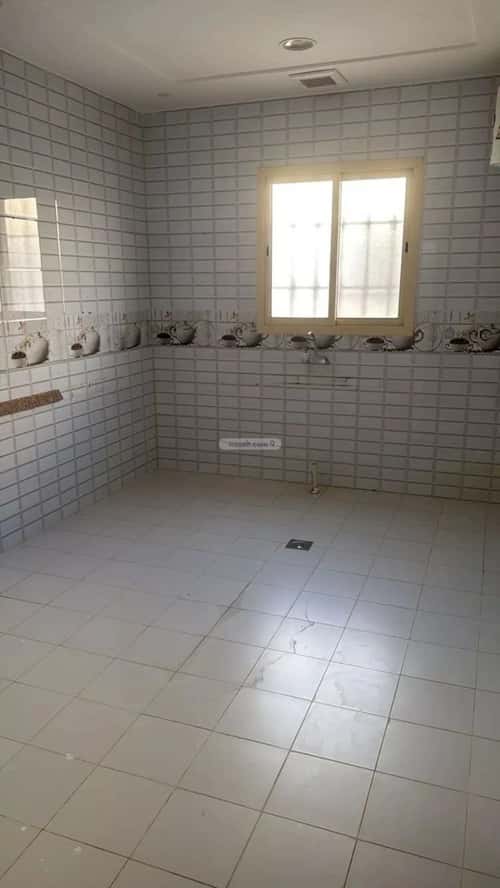 3 bedroom apartment in Al Mahdiyyah 4