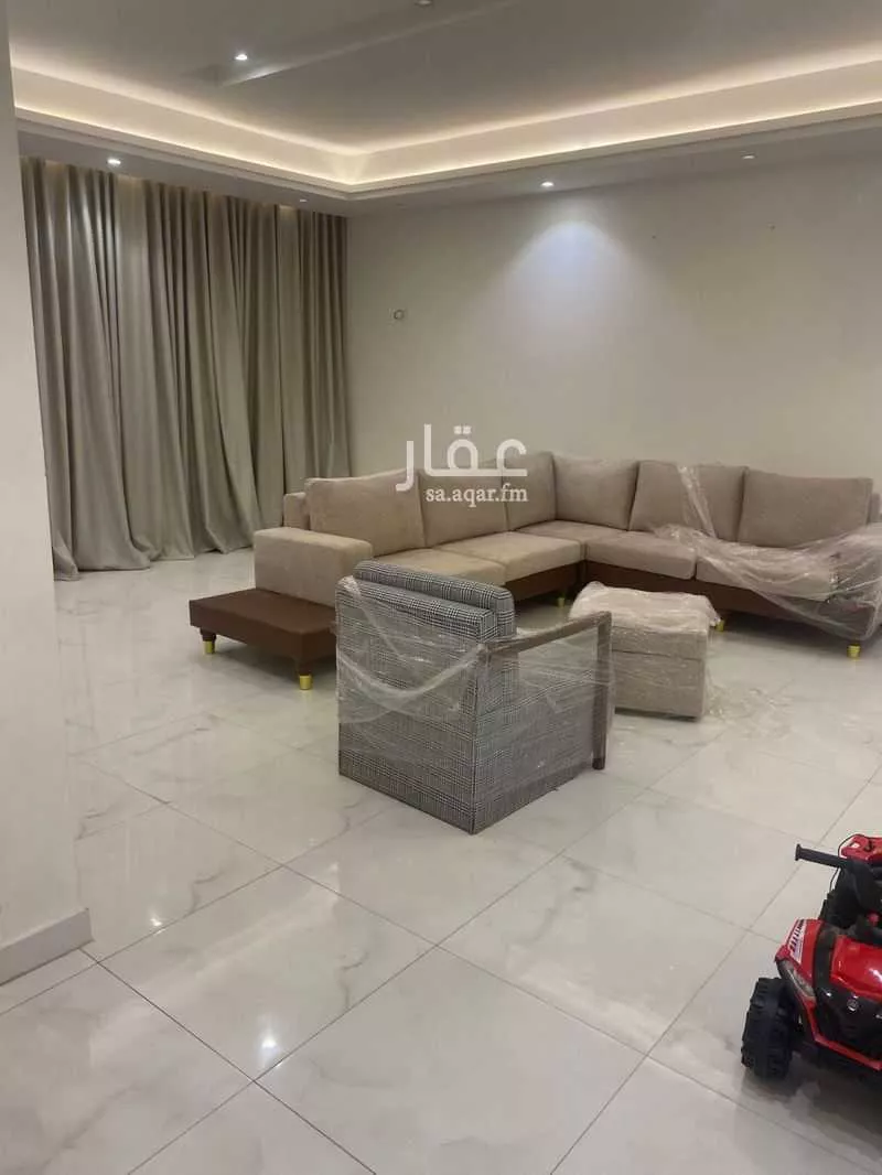 4 bedroom apartment in Tuwaiq, Riyadh 4
