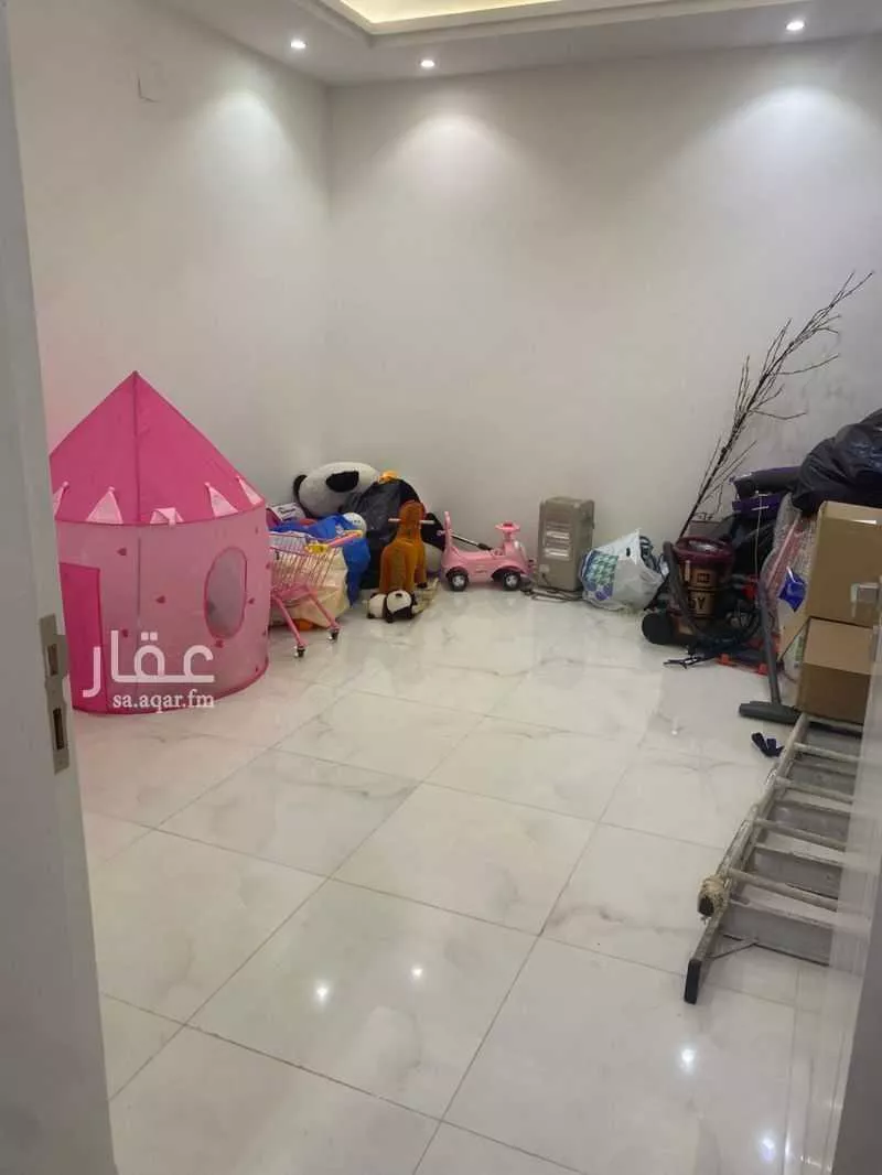 4 bedroom apartment in Tuwaiq, Riyadh 16