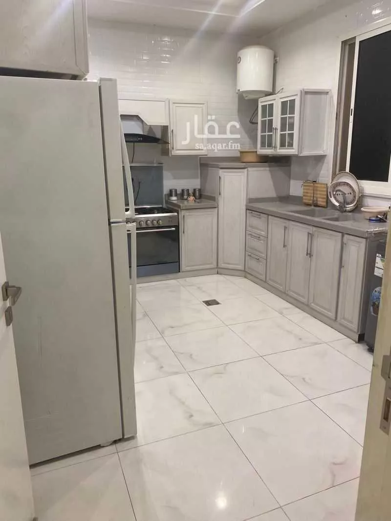 4 bedroom apartment in Tuwaiq, Riyadh 17