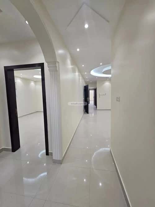 4 bedroom floor in Al Hamra 10
