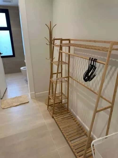 شقة 4 غرف في العارض 3