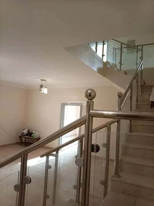 فيلا 5 غرف في العارض 3