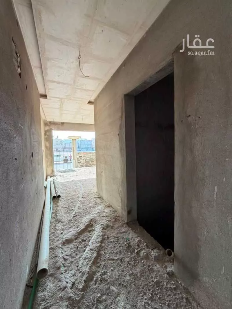 5 bedroom villa in Al Quraynah, Jeddah 17