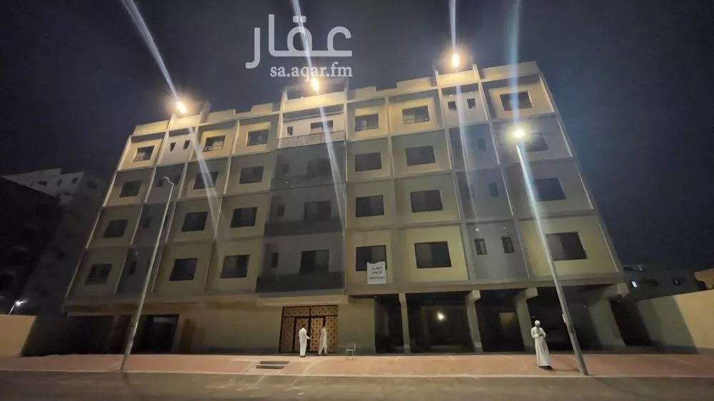 شقة في العزيزية