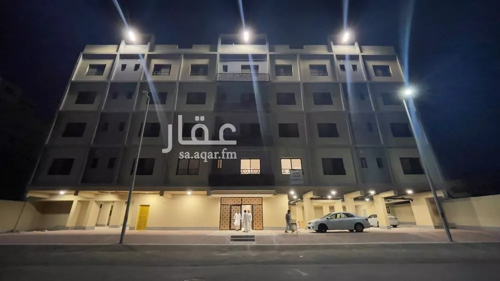 شقة في العزيزية