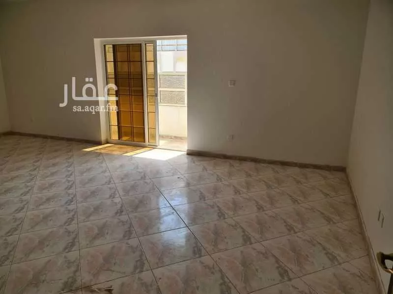 3 bedroom apartment in Al Rabwa, Jeddah 8