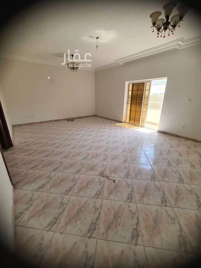 3 bedroom apartment in Al Rabwa, Jeddah 9