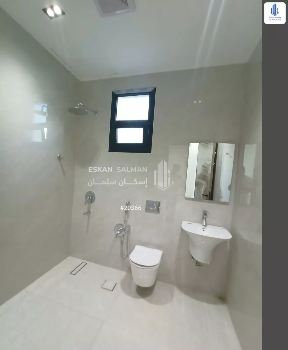 4 bedroom apartment in Al Maizilah, Riyadh 7