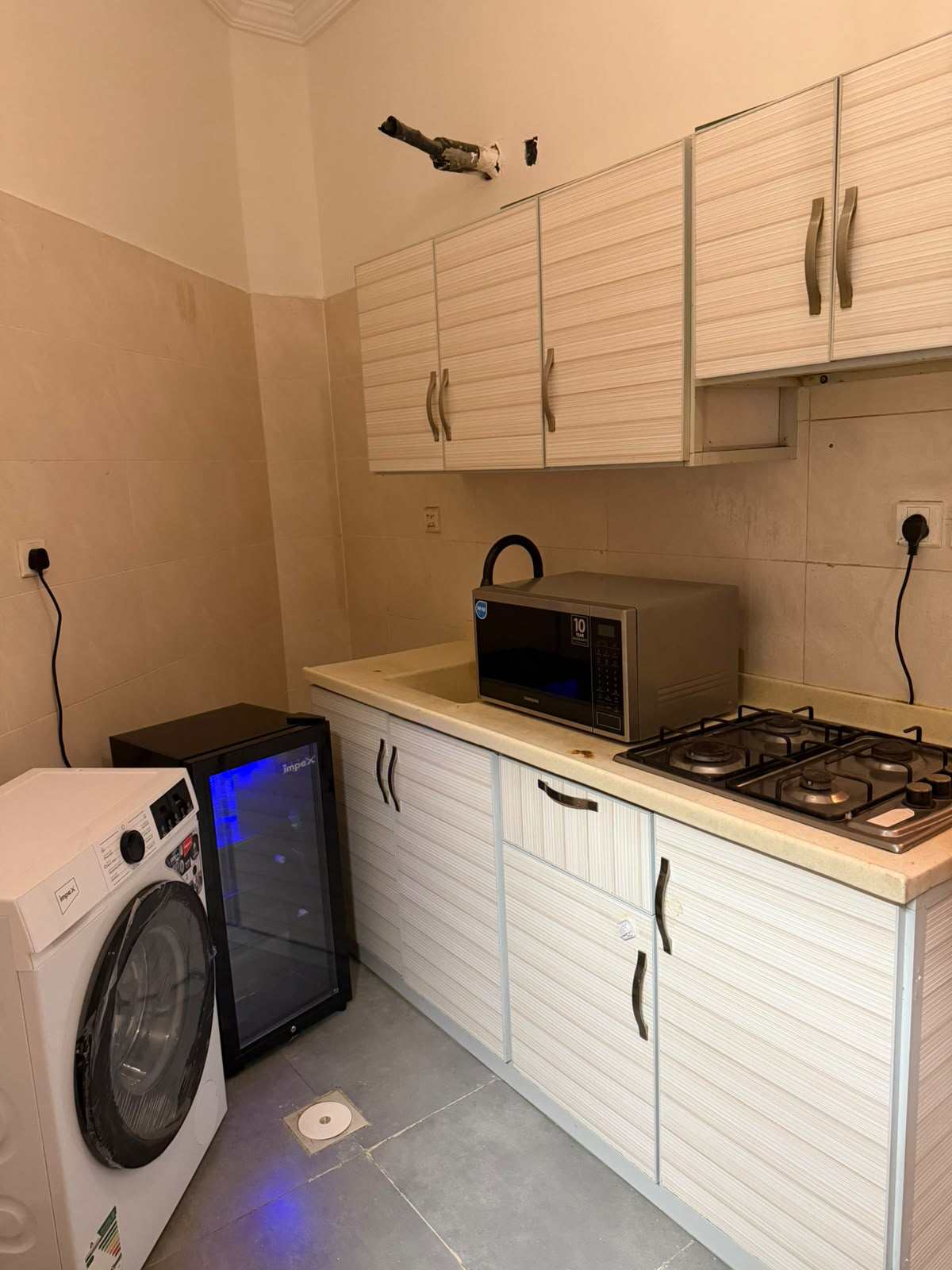 1 bedroom apartment in Al Sharafiyah, Jeddah 9