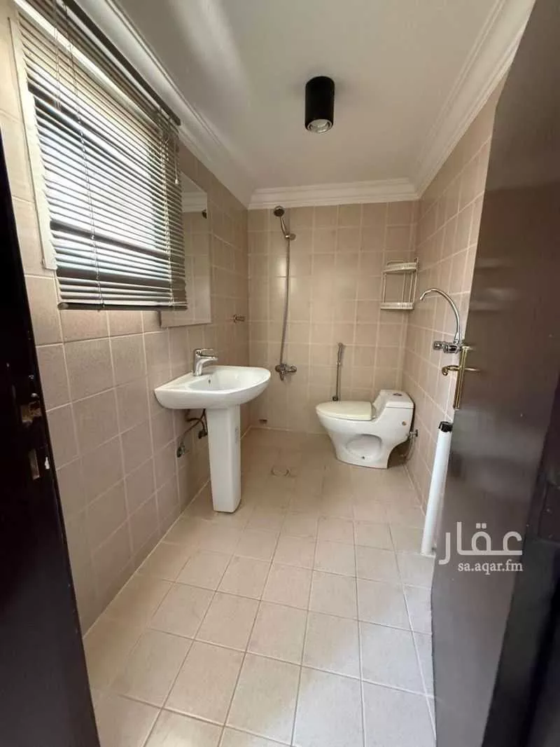 3 bedroom villa in Al Rabwa, Riyadh 25