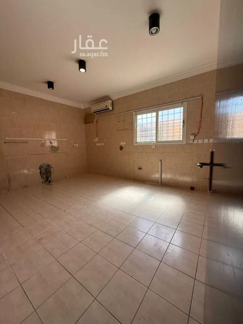 3 bedroom villa in Al Rabwa, Riyadh 7