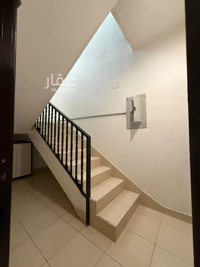3 bedroom villa in Al Rabwa, Riyadh 21