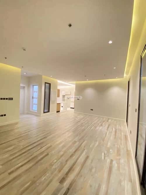 4 bedroom apartment in Al Aridh 9