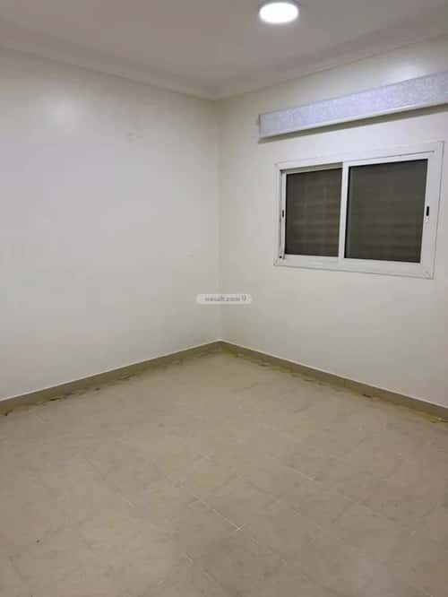 شقة 4 غرف في النزهة 3