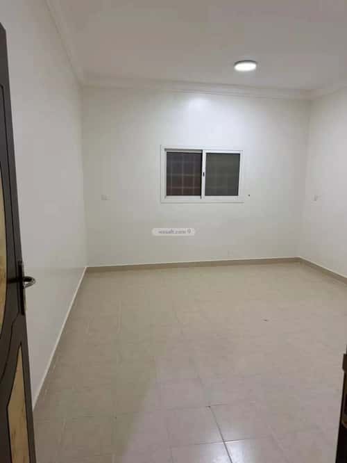 شقة 4 غرف في النزهة 5