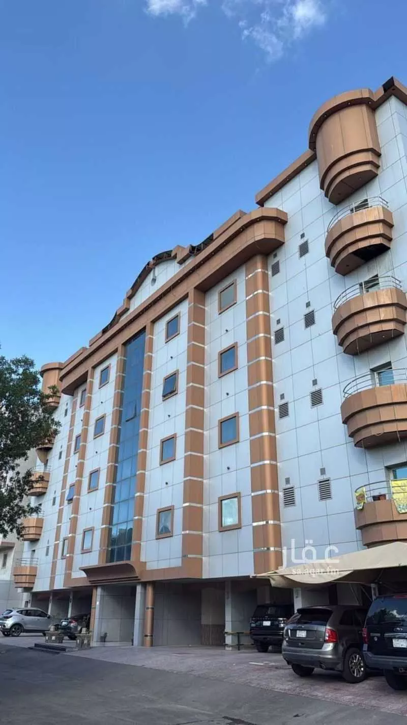 4 bedroom apartment in Al Rehab, Jeddah 5