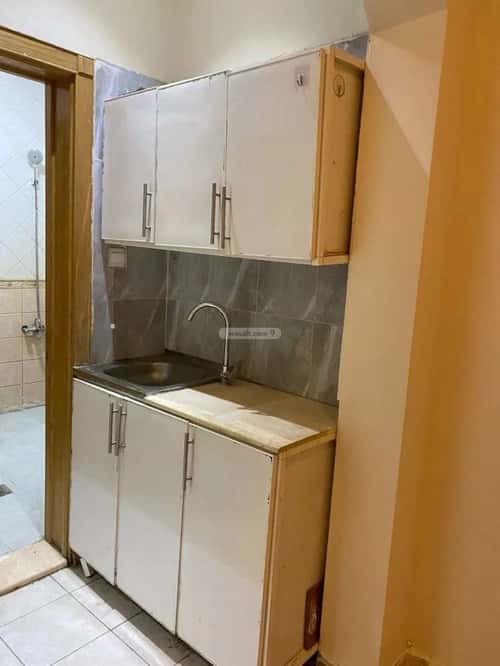 شقة 2 غرف في النزهة 1