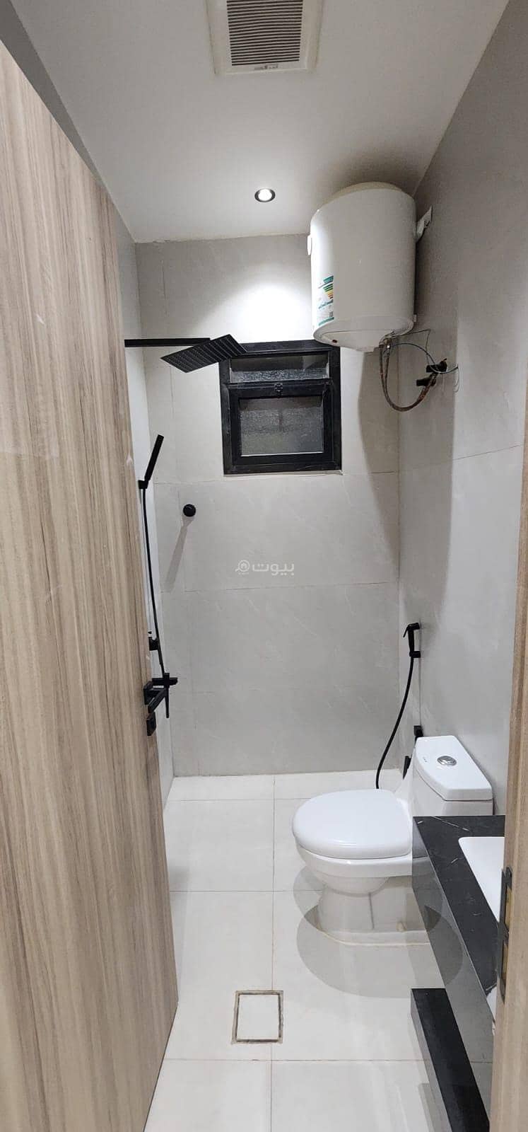 5 bedroom villa in Al Bayan, Riyadh 13