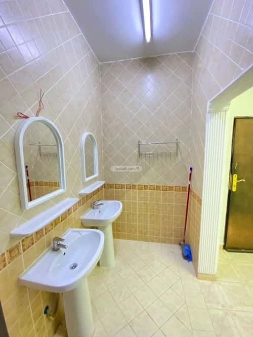 4 bedroom apartment in Al Mughrizat, Riyadh 14