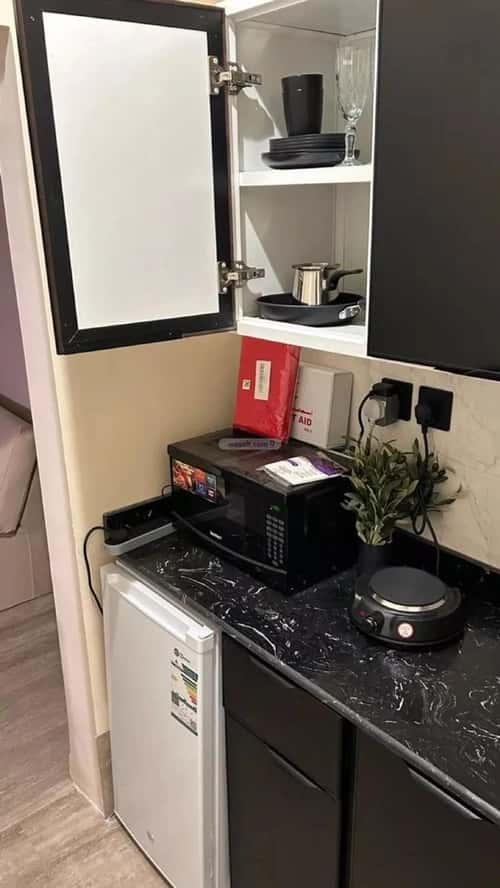 شقة 1 غرف في العقيق 2