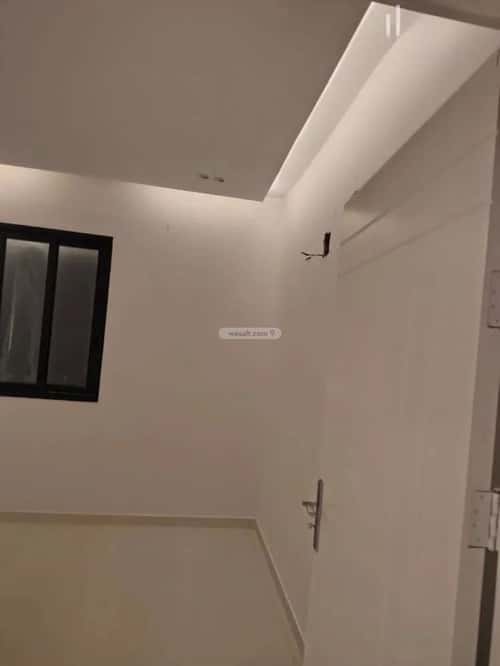 شقة 3 غرف في الرمال 3