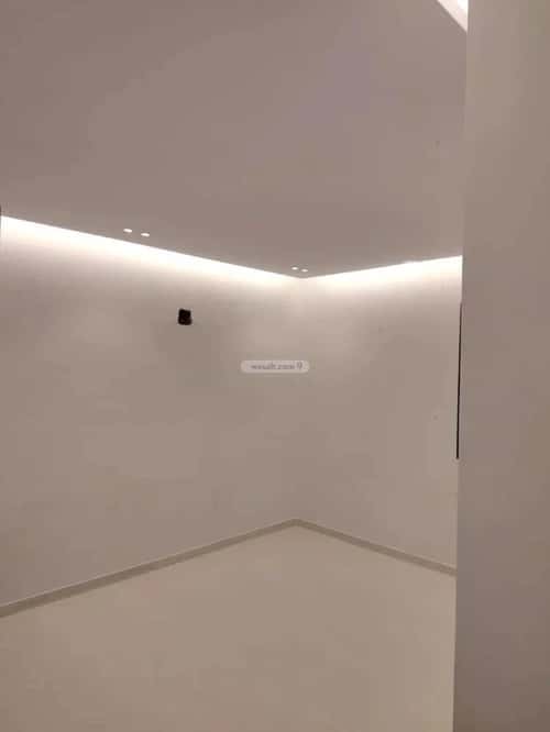 شقة 3 غرف في الرمال 4