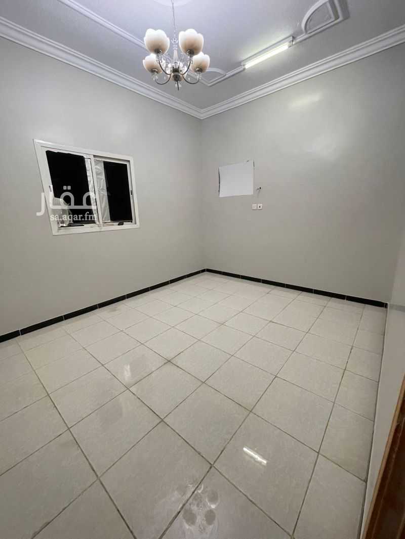 4 bedroom apartment in Al Rimal, Riyadh 2