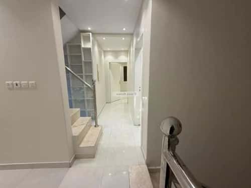 فيلا 7 غرف في القادسية 4